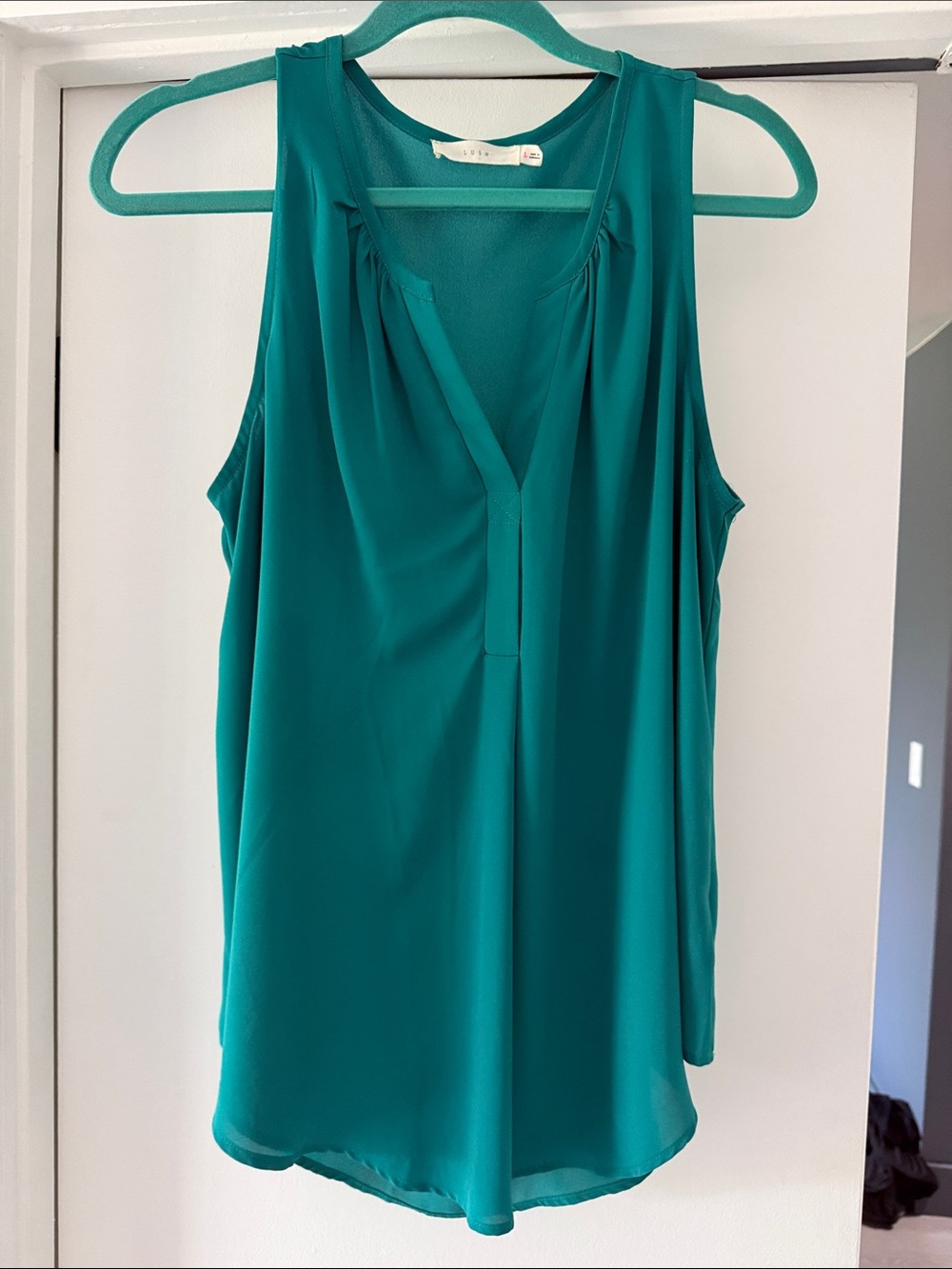 Lush Sleeveless V-Neck Teal Blouse L